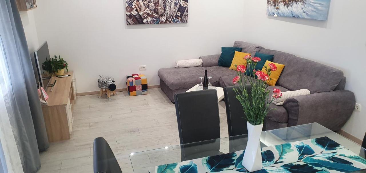 Urban Luxury Suites Juricevic Duće Εξωτερικό φωτογραφία