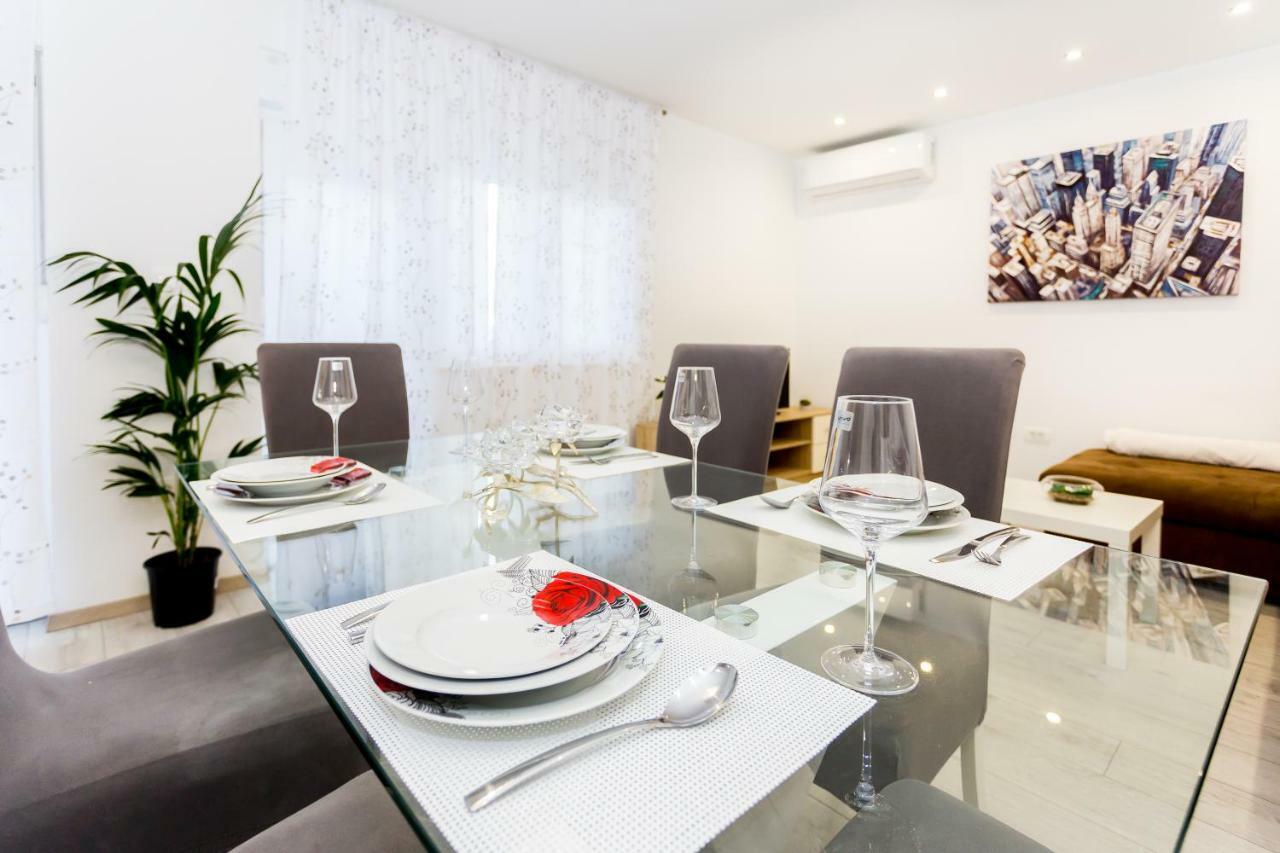 Urban Luxury Suites Juricevic Duće Εξωτερικό φωτογραφία