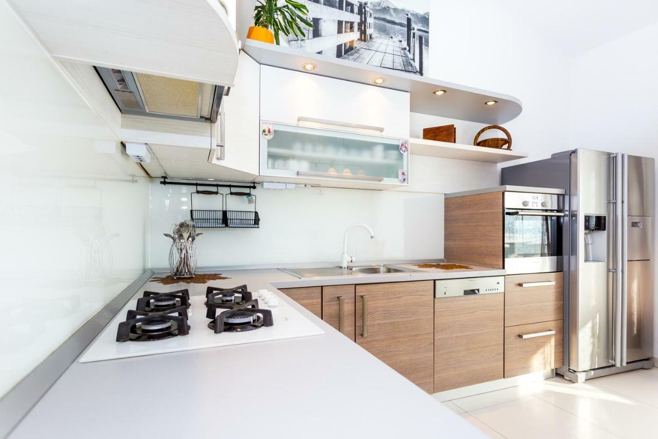 Urban Luxury Suites Juricevic Duće Εξωτερικό φωτογραφία