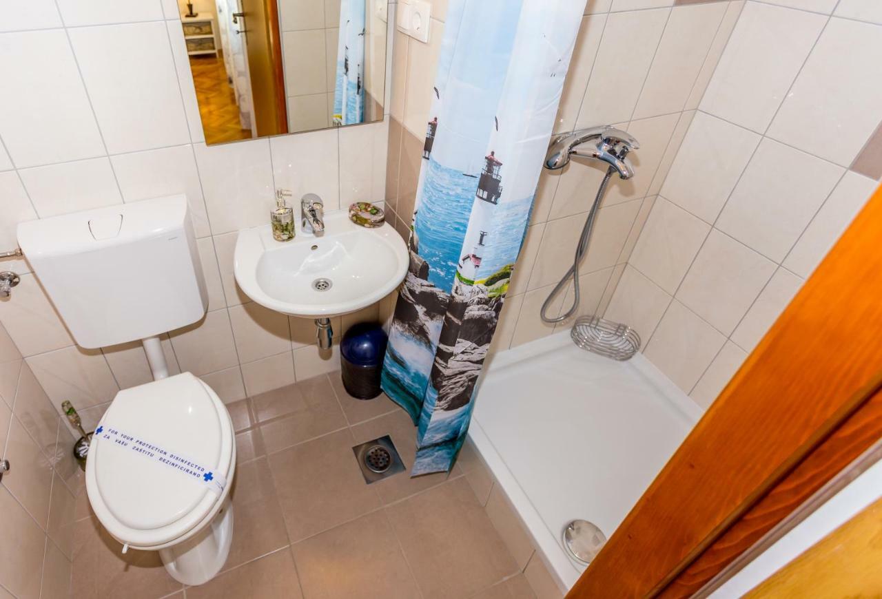 Urban Luxury Suites Juricevic Duće Εξωτερικό φωτογραφία