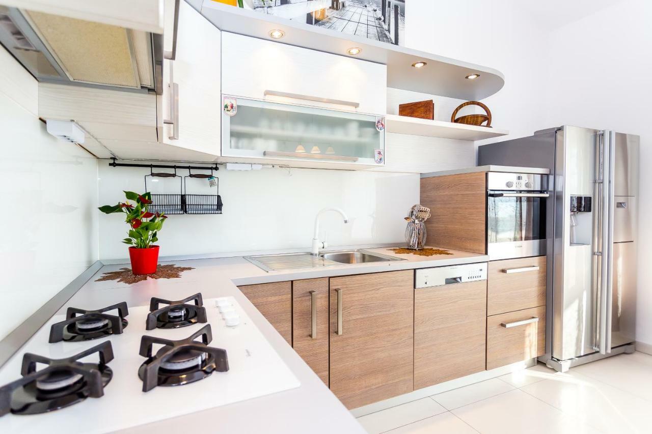 Urban Luxury Suites Juricevic Duće Εξωτερικό φωτογραφία