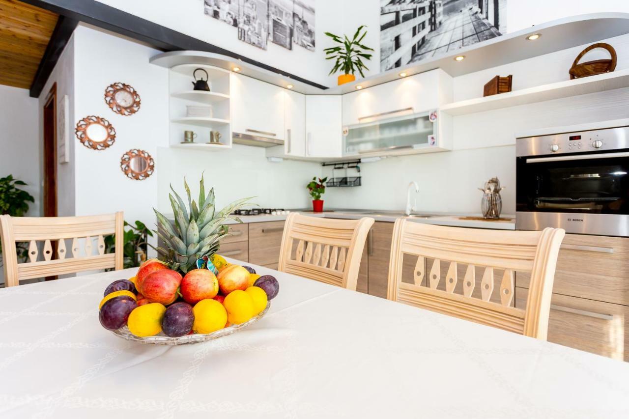 Urban Luxury Suites Juricevic Duće Εξωτερικό φωτογραφία