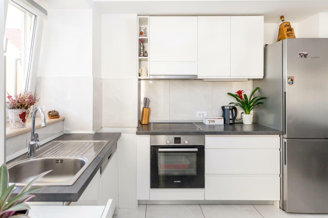 Urban Luxury Suites Juricevic Duće Εξωτερικό φωτογραφία