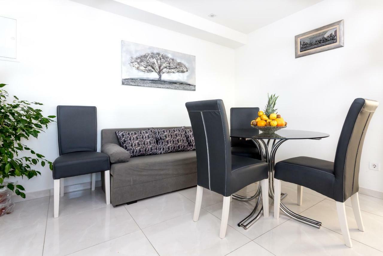 Urban Luxury Suites Juricevic Duće Εξωτερικό φωτογραφία
